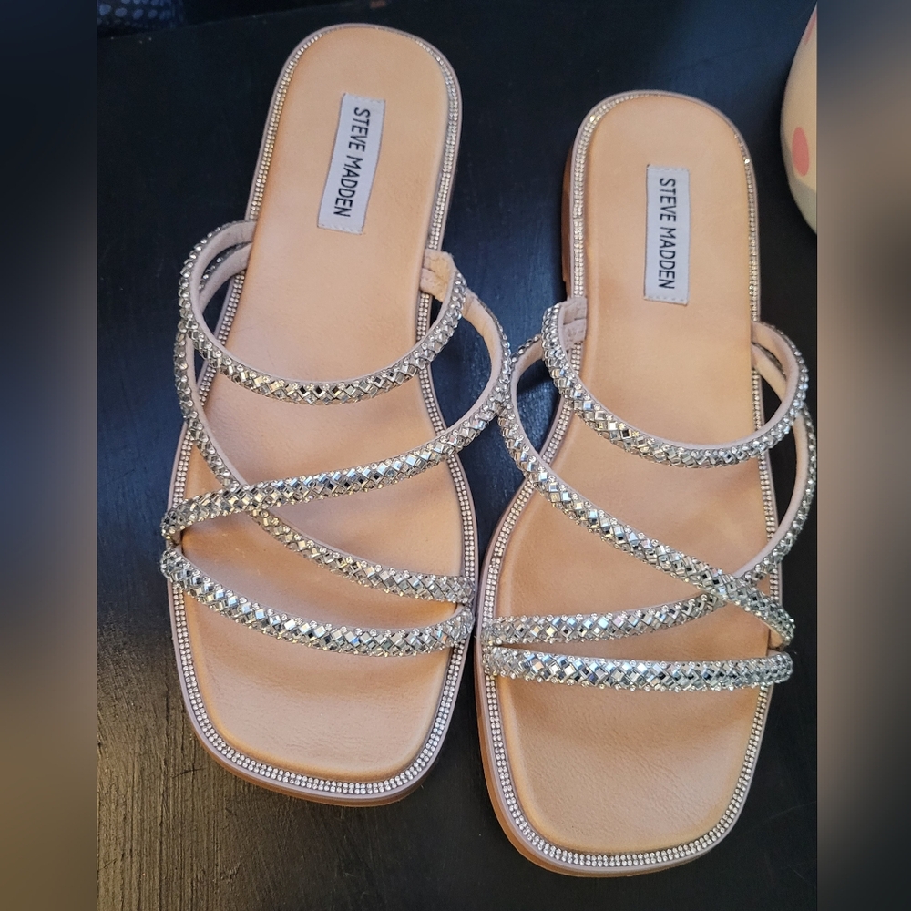 Steve madden sandals size 9
